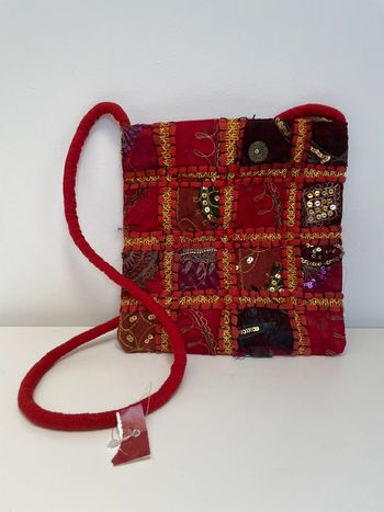 Sac à bandoulière orange rouge dorée style indien vintage pronomio sacoche neuve cadeau de noel