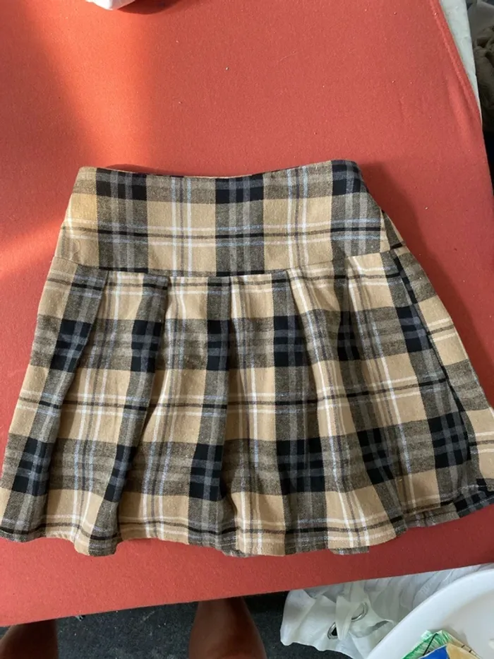 Mini jupe à Carraud - photo numéro 2