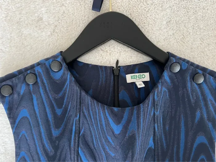 Robe Kenzo taille 40 - photo numéro 2