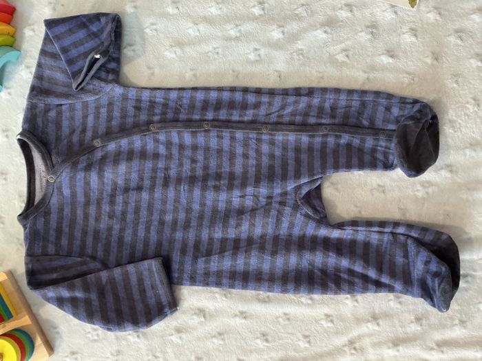 pyjama grenouillère en velours marine et bleu ouverture devant 6 mois kimbaloo - photo numéro 4