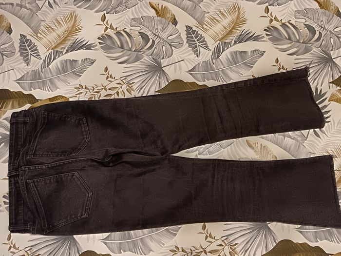 Jean noir - photo numéro 5