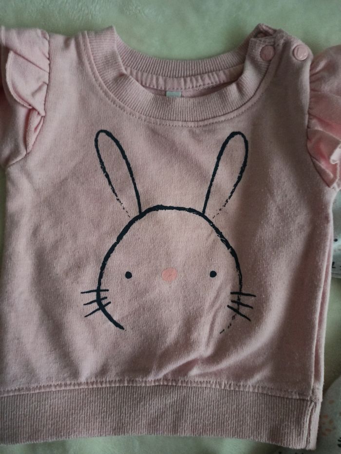 Lot 2 sweat 1 mois - photo numéro 2