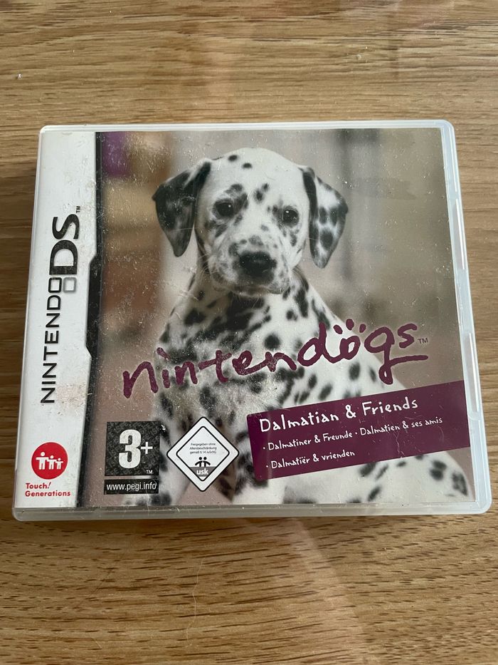 Boîte vide jeu nintendogs DS