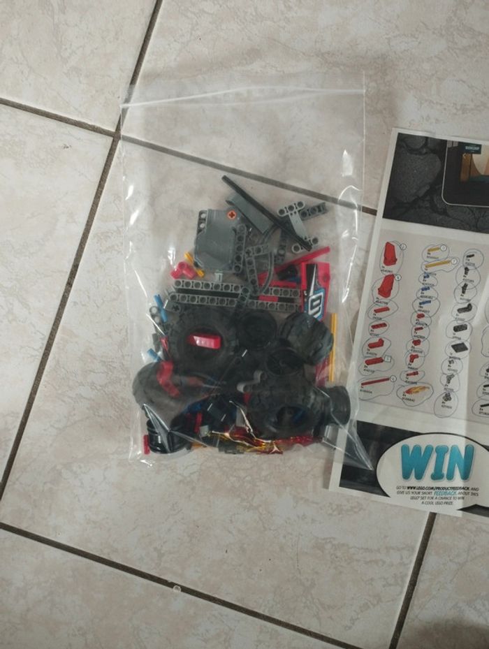 Lego technic complet tout flamme - photo numéro 3