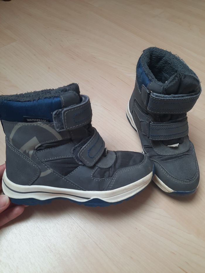 Chaussures montantes/ après-ski.  Pointure 29