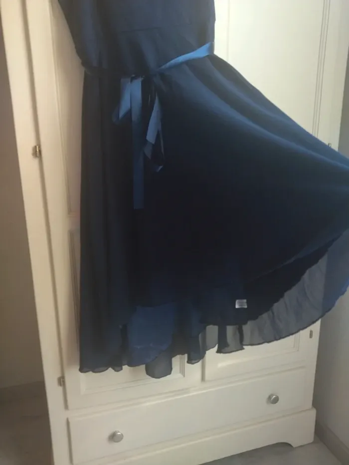 Robe de cérémonie - photo numéro 4
