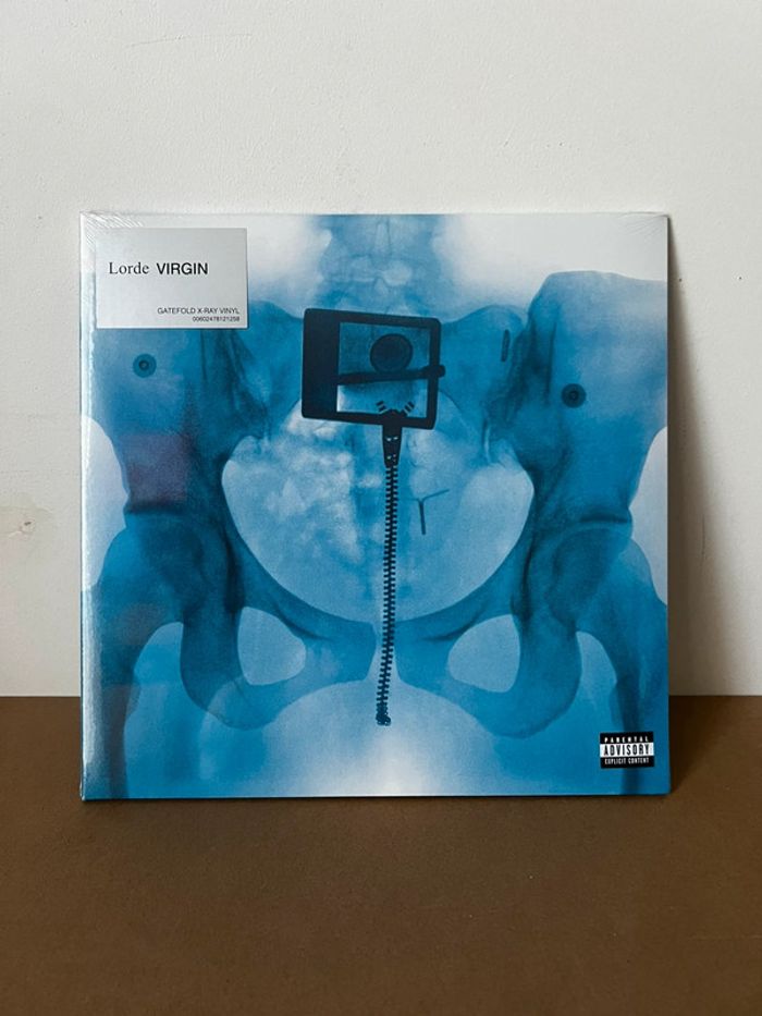 Lorde Virgin Gatefold LP Vinyl + Signed Card - photo numéro 3