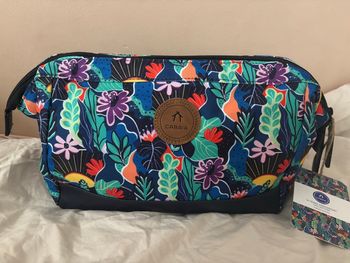 Cabaia Trousse de toilette  Paraty édition limitée neuf 