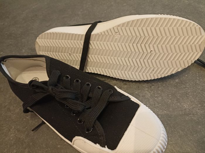 Chaussures - photo numéro 3