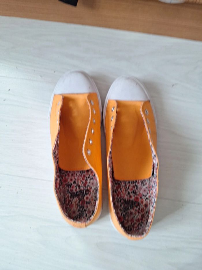 Basket été orange gémonies