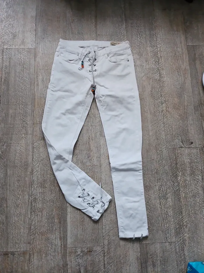 Jean slim blanc kaporal