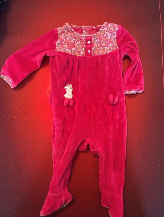 Lot 10 pyjama épais 9 mois - photo numéro 3