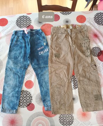 Lot 2 pantalons légers été  🏖 taille 6 ans