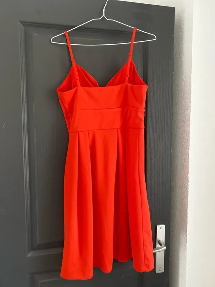 Robe courte - photo numéro 5