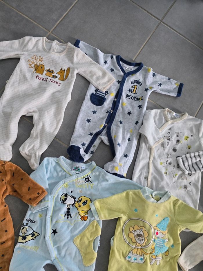 Lot de 8 pyjamas - photo numéro 3