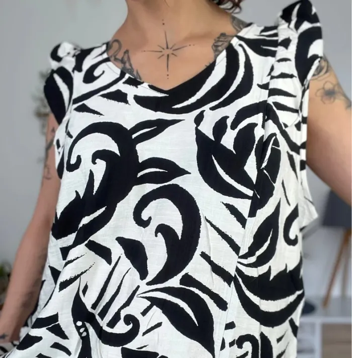 SOLDE Blouse sans manches taille 4; taille 48 - Christy ( spécialiste grande taille)  - neuf - photo numéro 6