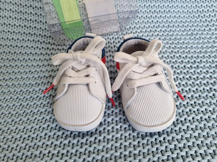 Baskets tricolores - photo numéro 2