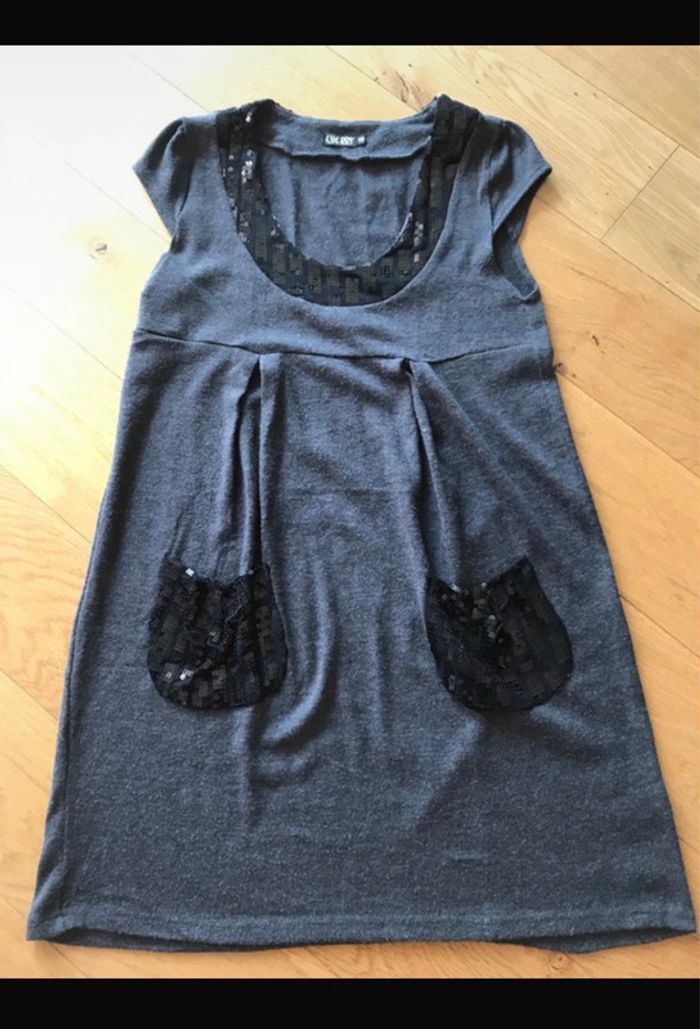 Robe gris chiné avec col et poches en strass Cherry taille 2