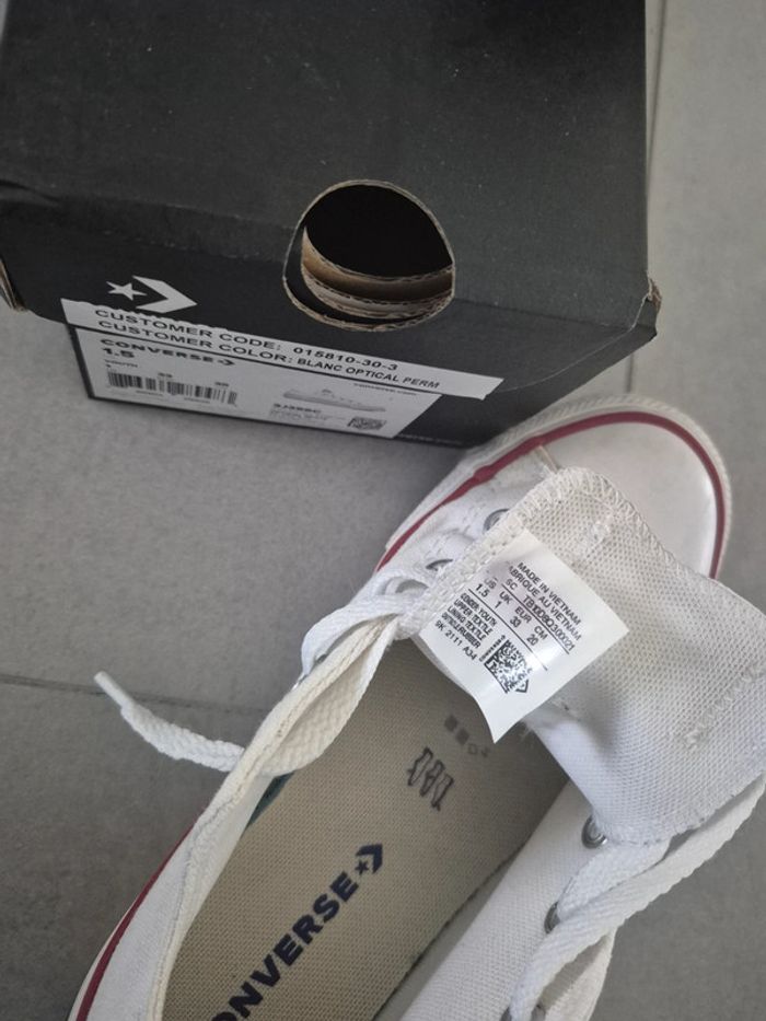 Baskets converse 33 - photo numéro 4