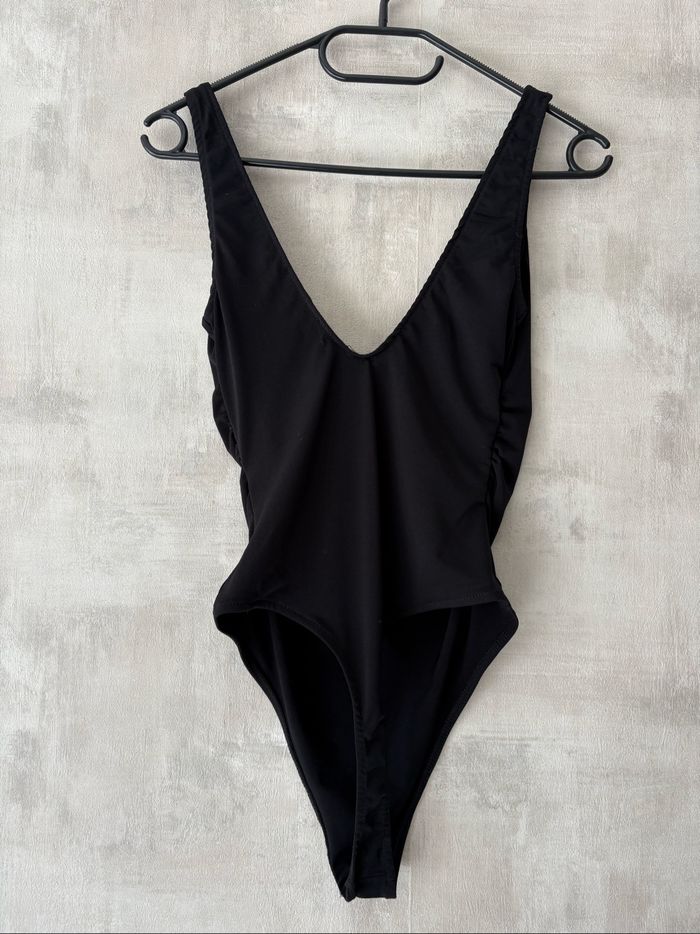 Body noir - photo numéro 2