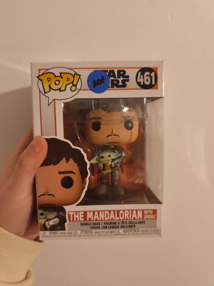 Figurine Funko pop Star wars Disney the mandalorian grogu