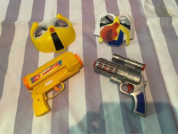 Masque avengers + pistolet