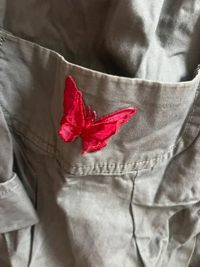 Veste kaki pimkie papillon 🦋 étoile 🌟 taille 36 - photo numéro 3