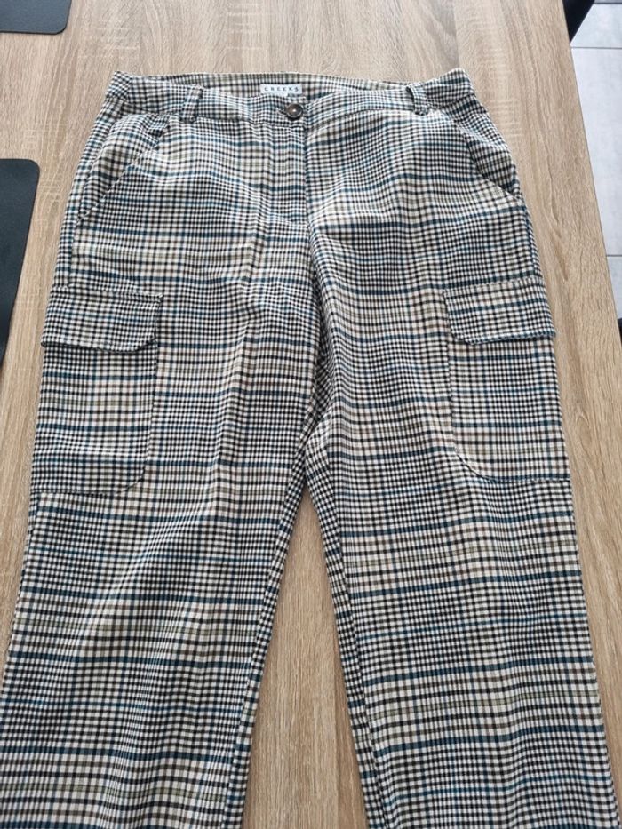 Pantalon cargo