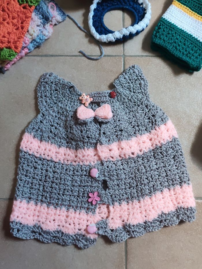 Robes fillettes  et body déboutonna bles afin de changer la couche du bébé - photo numéro 3