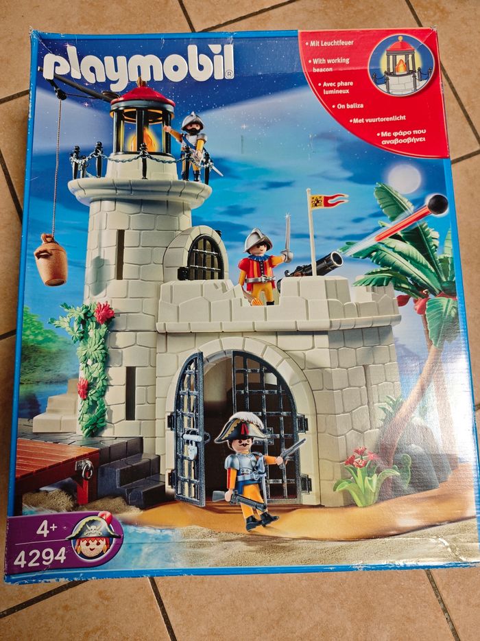Playmobil 4294 Soldats avec phare fortifié