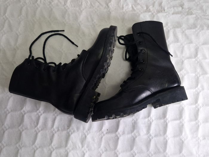 Rangers  / Boots , noir  , cuir véritable  , femme  , taille 38