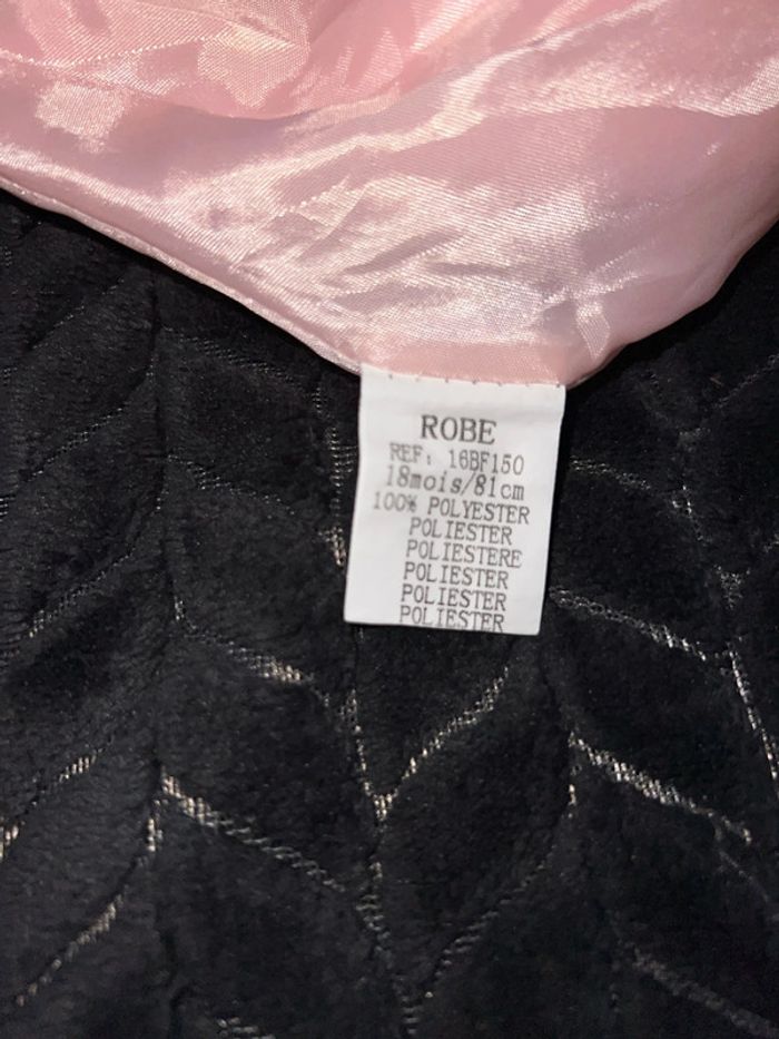 Superbe robe 18 mois 81 cm - photo numéro 3