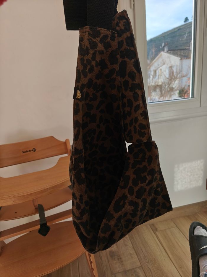 Porte bébé - photo numéro 3