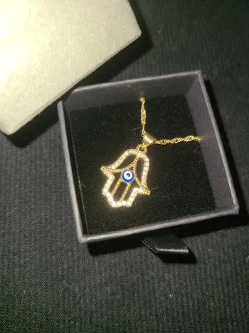 Médaille et son pendentif