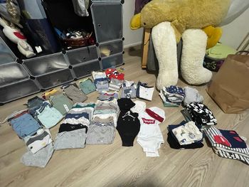 Gros Lot vêtement garçon 6 mois (plus de 70 pièces)