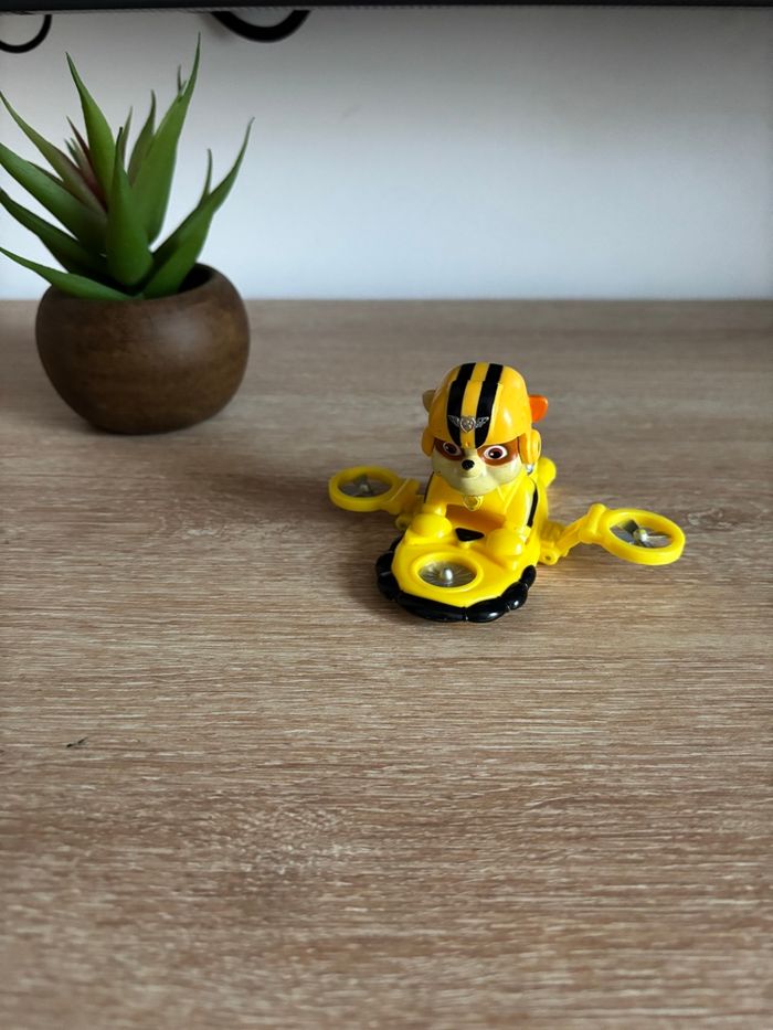 Figurine Ruben mission voltige avec planche pat patrouille - photo numéro 2