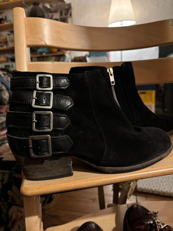 Ankle boots en suédine et cuir noire H by Hudson