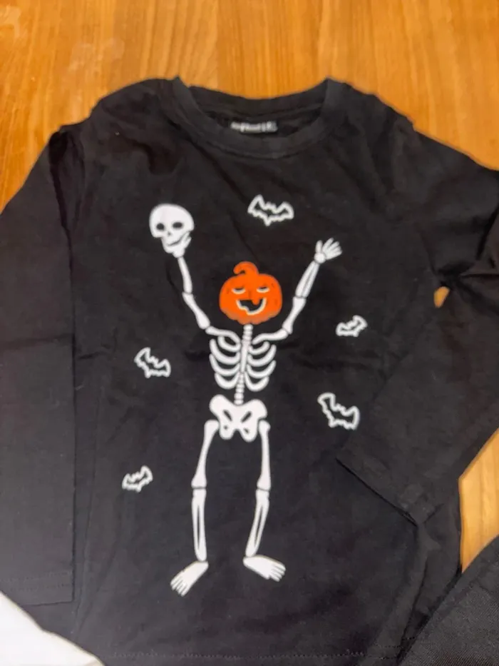 Lot vêtement Halloween 🎃 3 ans - photo numéro 5
