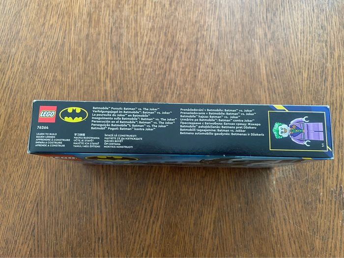 Lego Batmobile 76264 Neuf - photo numéro 4