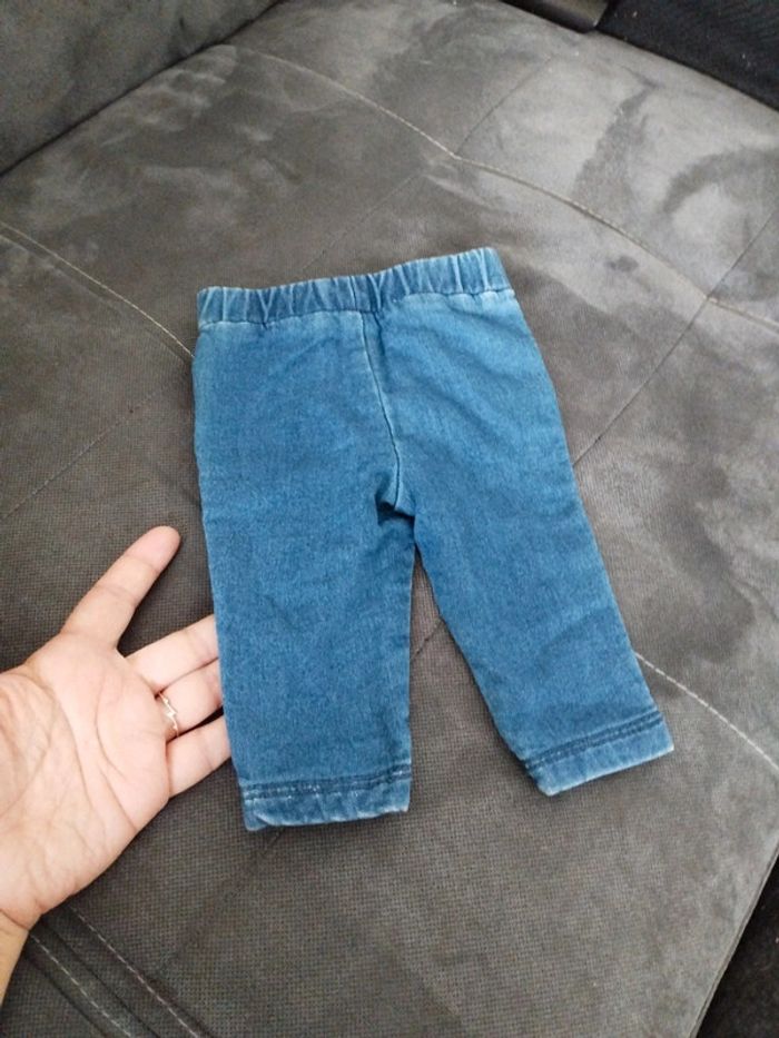 Pantalon 3 mois - photo numéro 3