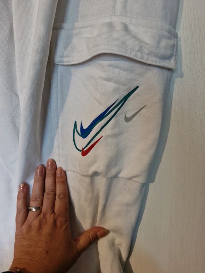 Jogging cargo nike taille s - photo numéro 2