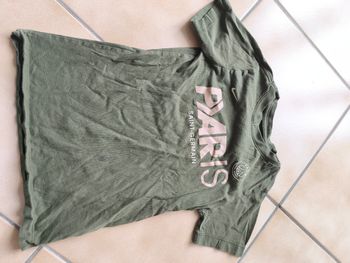 Tee-shirt