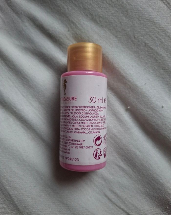 Nettoyant visage - photo numéro 2