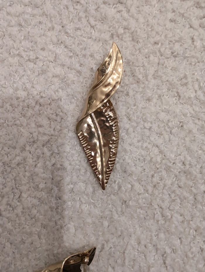 Boucle d oreille feuille - photo numéro 3