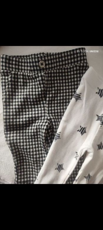 #kytie3moisfille. 2 leggings taille 3 mois