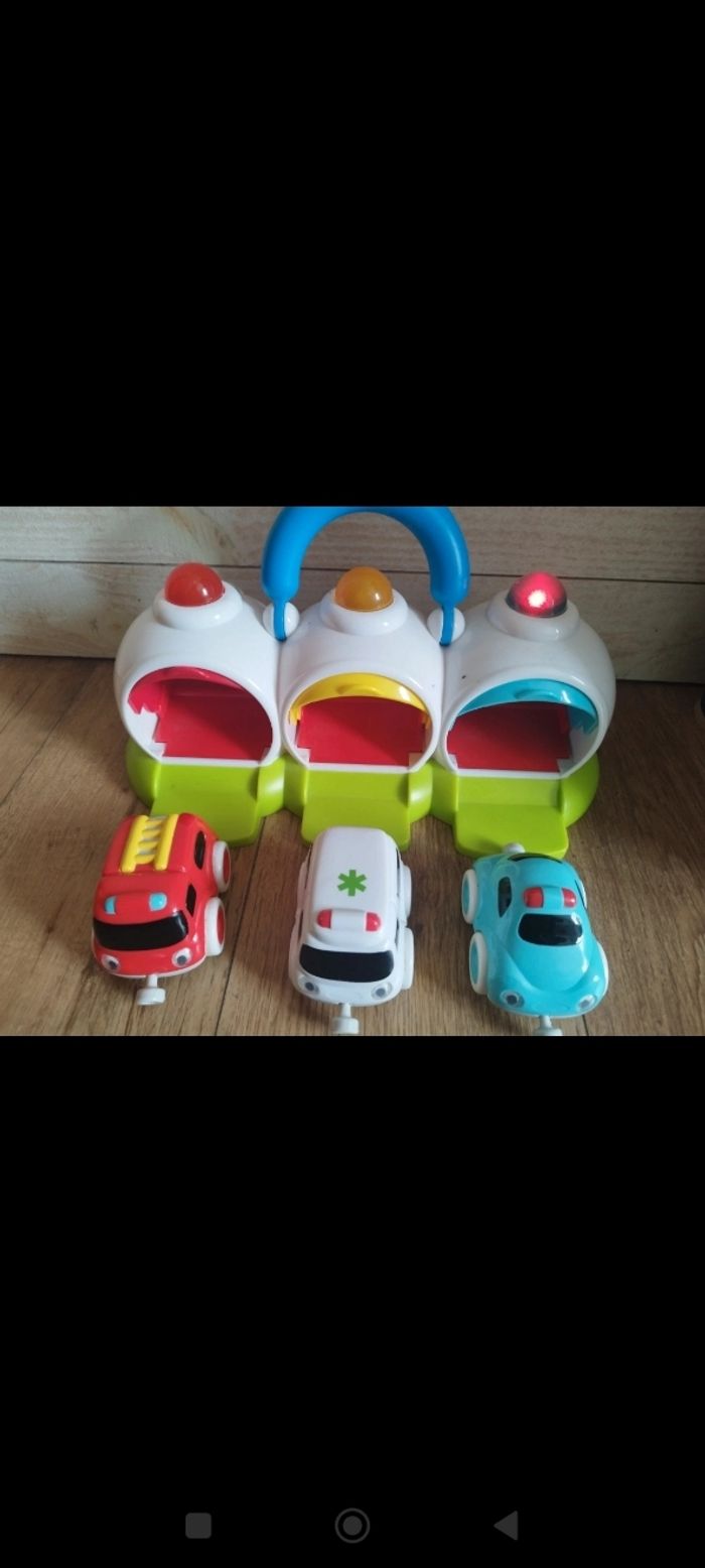 Centre véhicule d'urgence - photo numéro 2