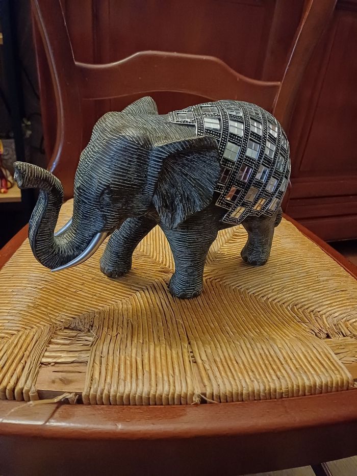 Decoration éléphant 20 cm