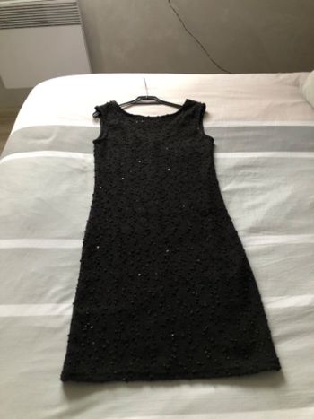 Robe pailletée sans manches