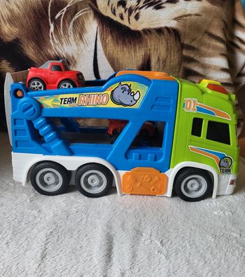 Camion transport de voiture