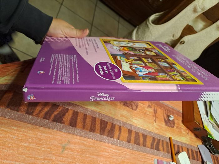 Livre cherche et trouve disney princesse - photo numéro 4